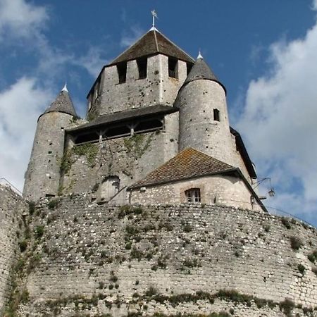 Elegance Provinoise Aux Pieds Des Remparts Classe Provins Exterior foto